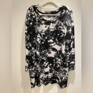 Jenni Black and White Tie-Dye Pajama Top